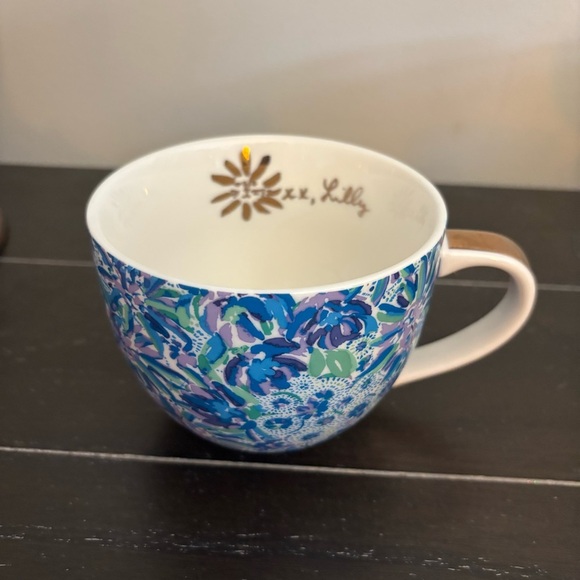 Lilly Pulitzer Blue and Purple Floral Cup - Picture 1 of 5